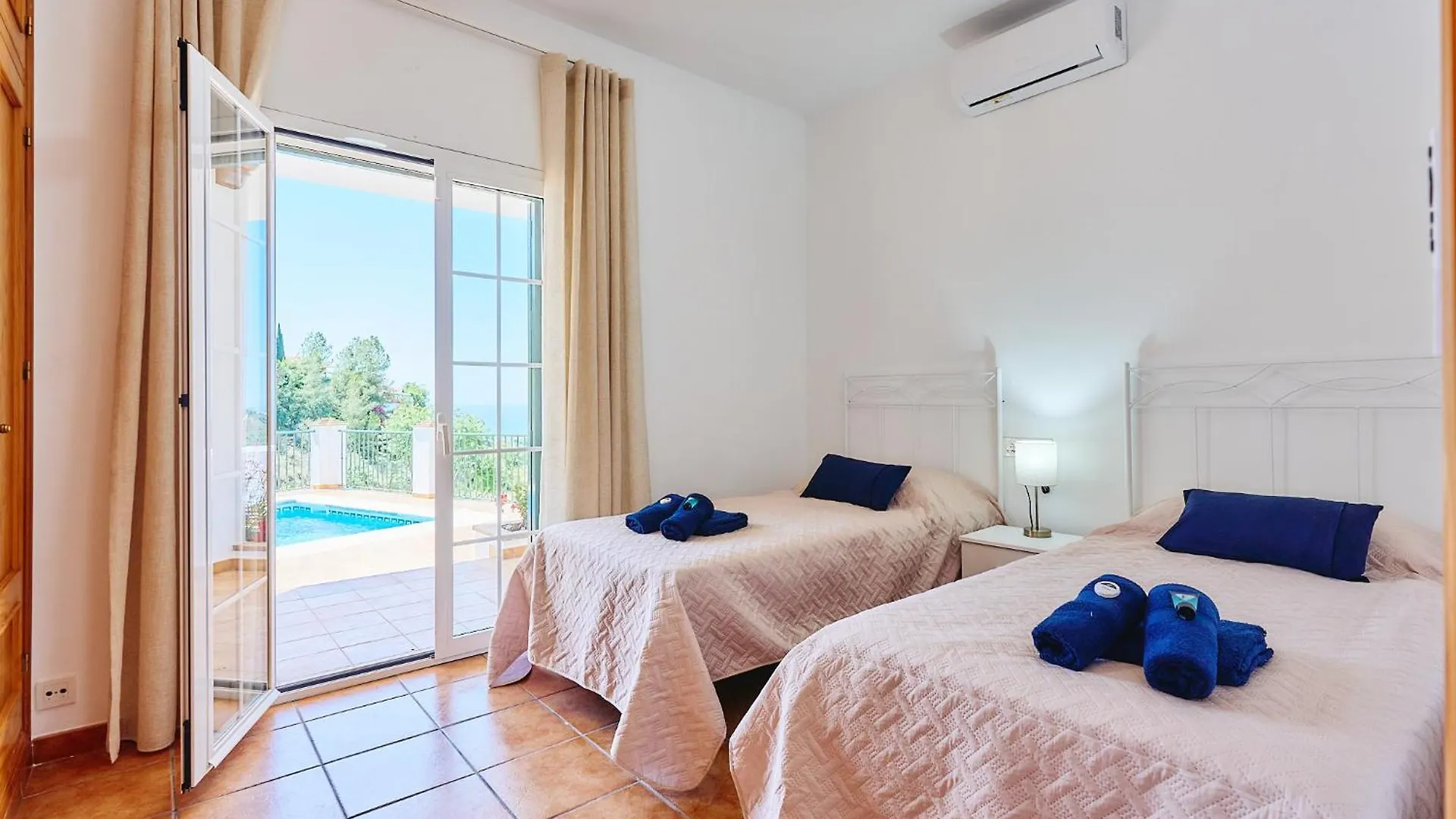 Ja01 Villa Tomasina By Holidayandaluz Frigiliana